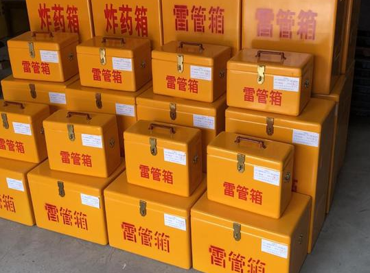 江口玻璃钢雷管箱的使用寿命一般是多少？